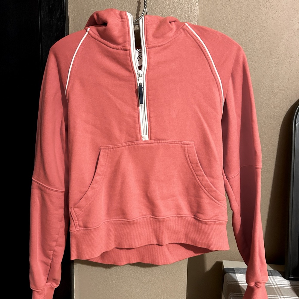 Aerie sweatshirt.  Great condition.  Only worn a couple times.  Size small
